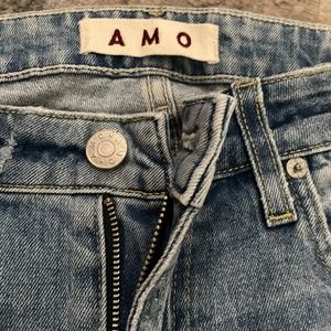 AMO Jeans